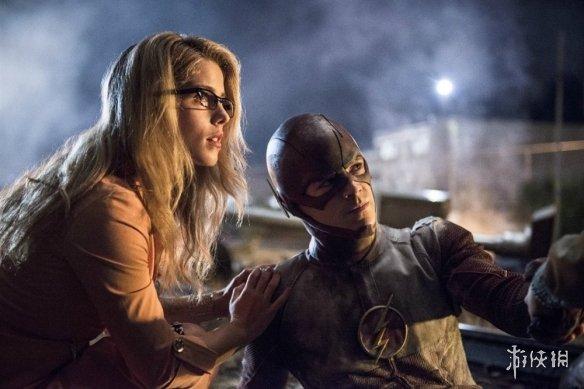 《黑霹雳》11.《大群》12.《斗篷与匕首》13.《杰西卡·琼斯》14.