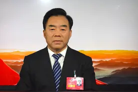 视频专访｜济南教育局局长详解如何打造“有温度、有品质”教育视频封面