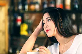 《花谢花飞花满天》获好评 郑雨曦演艺经历图片