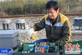 安全员“陈大个儿”的春运值守图片