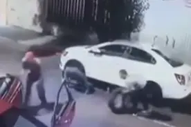 三男子合伙盗窃轮胎 速度太快如同一级方程式赛车换胎队图片