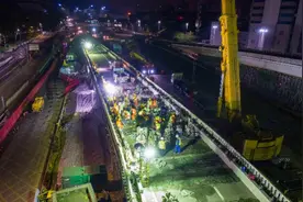 9天切割吊运4万吨桥梁，深圳黄木岗立交拆完，道路恢复工程展开图片