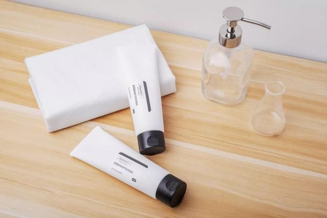 你的脸太脏了！这支“网红洗面奶”刷爆朋友圈，60秒让你彻底爱上洗脸！