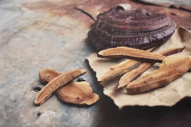 花胶鸡脚蝎子汤 2025年花胶鸡脚汤放什么材料