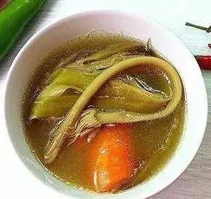 花胶鸡脚蝎子汤 2025年花胶鸡脚汤放什么材料