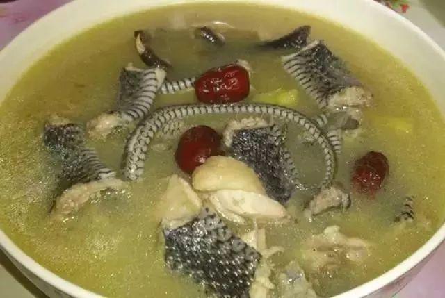 花胶鸡脚蝎子汤 2025年花胶鸡脚汤放什么材料