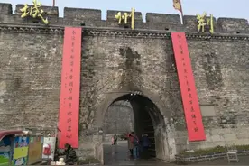 春节荆州接待游客229.63万人次 旅游综合收入7.7亿图片