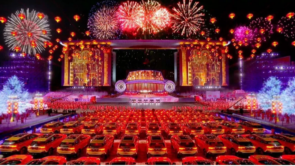 小小地下城h5电脑版（从宫殿庙宇到春晚舞台 这才是中国旗舰品牌该做的事）