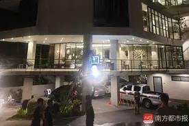 9岁中国男孩普吉岛一酒店坠楼身亡！攀爬屋顶游泳池围栏时滑倒图片