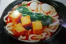 情感 | 一碗吃了三十年的土豆粉图片