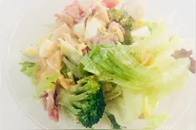减肥期间吃蔬菜沙拉靠谱吗？真相了解一下图片