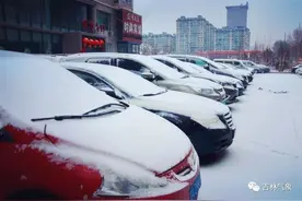 我慢慢地听 雪落下的声音图片