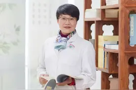 每日一膳 | 桃子放久了，变得太软口感欠佳怎么办？不妨做成这款水蜜桃果酱~广东省中医院杨志敏教授今日推荐图片