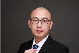 五粮液君临天下总经理袁野：“酒业郎咸平”归来图片
