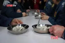 探访山东女子监狱内的别样元宵节