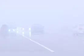 50秒|受浓雾天气影响，聊城汽车客运延缓发车4小时视频封面