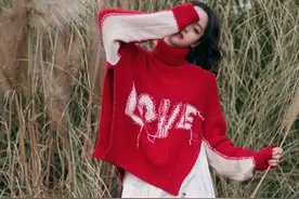 娜比排上年度奇葩穿搭的号，衣服反穿就算了，还穿条“开裆裤”！图片