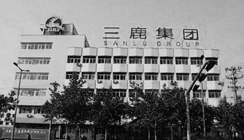 刚进2019，三家洋品牌爆发“毒奶粉”，国产军团的新机会来了！