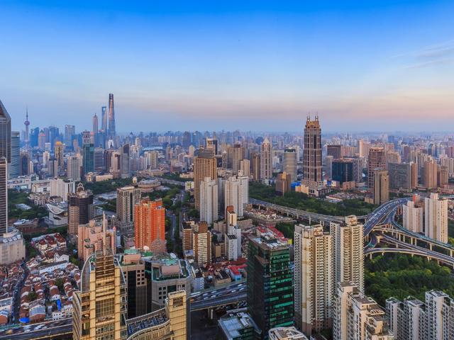 青浦4月多个小区房价新出炉！城东新村、万寿、新城盛景...你家房子是涨还是跌？