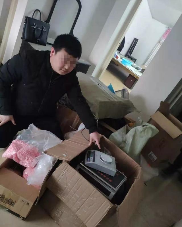 成本几毛却卖500，成分更吓人！很多人还在用