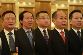 视频来了！3分钟回顾首场部长通道热点问题视频封面