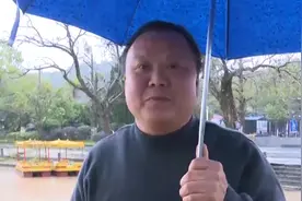 桂林洪水肆虐,灵渠层层泄洪护城,村民：再大的水也淹不到我们村子视频封面