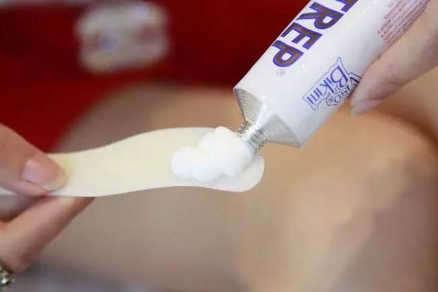 毛囊角化病可以用脱毛膏吗