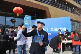 知名演员、选角导演坐阵“全民试镜”！《群演公社》助推群演逐梦路图片