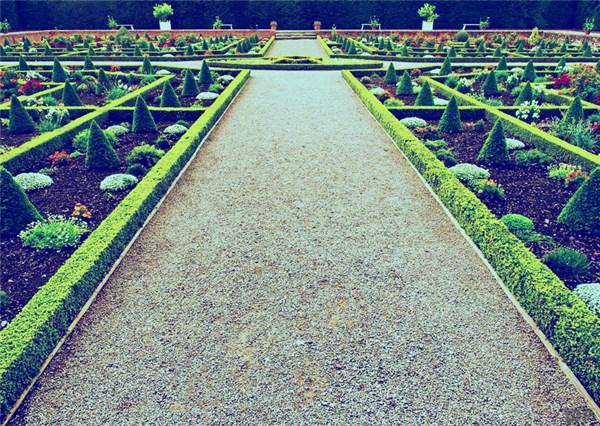 总有人替你负重前行的说说（句句精辟的正能量句子）