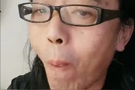 看名主播“马后炮”先生如何种好牙图片