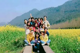 无边花海连绵起伏 庆元竹口油菜花开图片