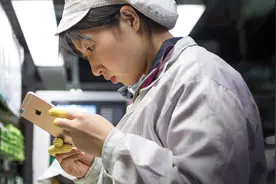 富士康、和硕开始缩减员工规模图片