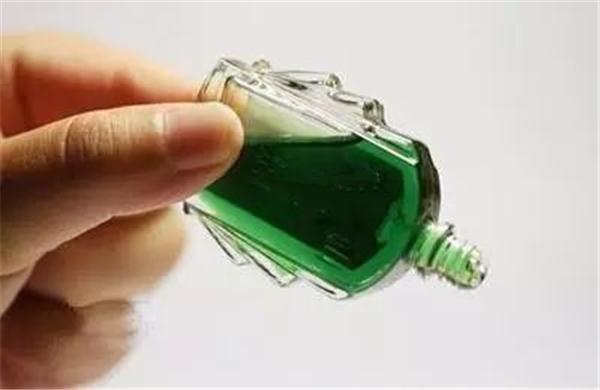 墨水如何洗墨水怎么洗掉（手上的墨水用什么洗掉只需学会这4个方法）