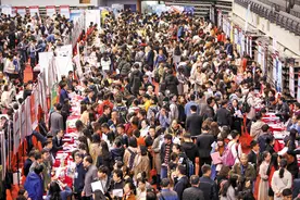 4万“保offer”？春招季学生求职遭遇“付费内推”图片