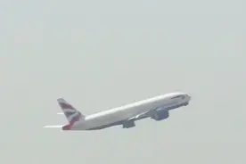 飞机飞错了目的地！WDL航空证实“乌龙”，英航发布声明道歉视频封面