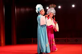越剧戏迷齐聚越剧之乡共享戏剧盛宴视频封面