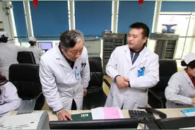 报销药物单不离身的宜宾肿瘤医生雷开键：医病还要治心视频封面