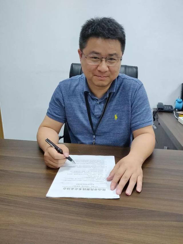 这样的好青年，请再来一打~