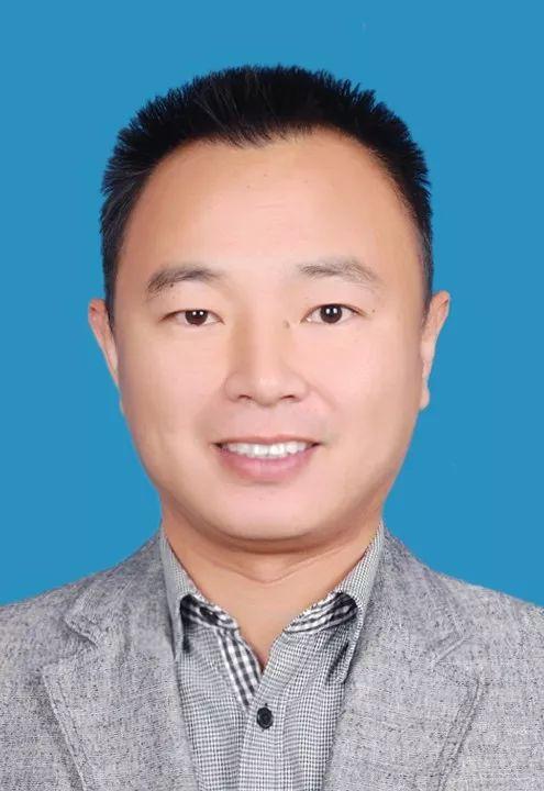 这样的好青年，请再来一打~