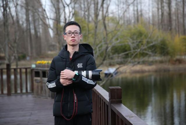 这样的好青年，请再来一打~