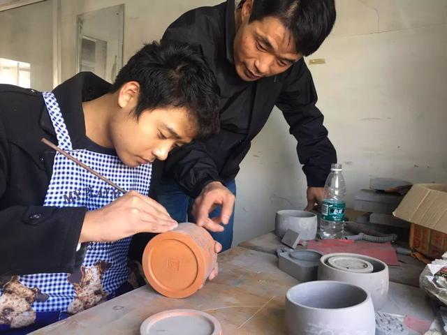 这样的好青年，请再来一打~