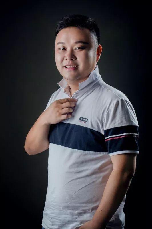 这样的好青年，请再来一打~