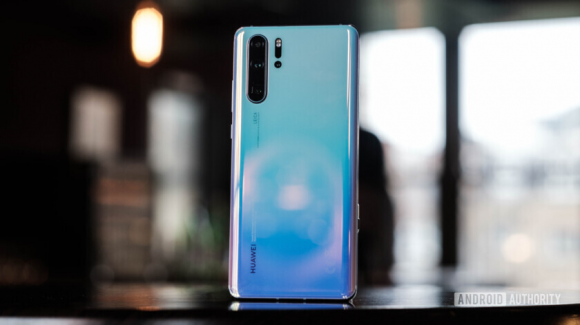 华为P30 Pro比P20 Pro更加精益求精！外媒Android Authority发表横评！