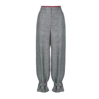 我敬吴宣仪娜扎的“鸡腿裤”一杯！今年瘦腿靠你了昂