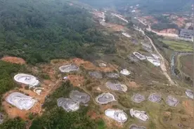 《新华纵横》福建福州沿海墓葬乱象调查（成品）视频封面