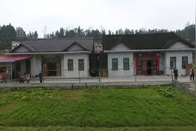 《新华纵横》严格监督执纪 护航精准脱贫攻坚（半成品）视频封面