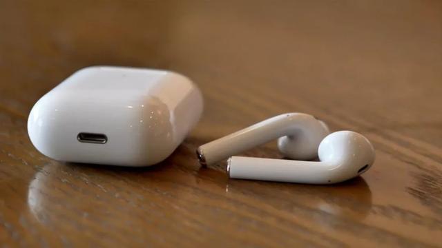 iphone蓝牙耳机(airpods 2 评测你看不见的 4 个升级) - 恒桂百科号
