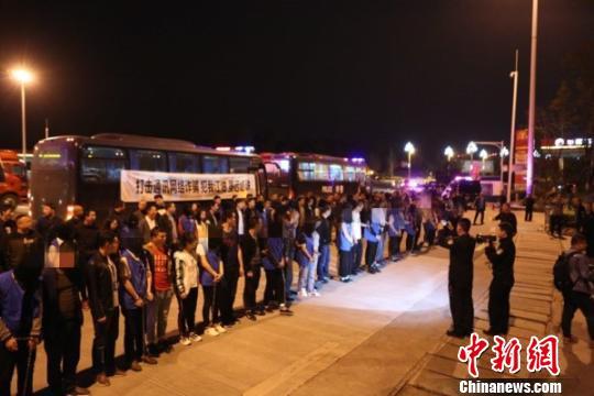 四川绵阳警方打掉跨六省电信诈骗团伙 抓获70余名涉案人员