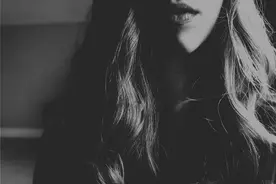 女人在微信上露出这3个特点时，她一定是喜欢上你了图片