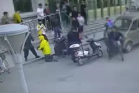 “保安让外卖员下跪”，东北林业大学发声图片